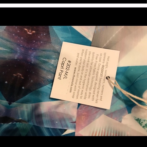 NWT ONZIE Hot Yoga Set - Picture 5 of 5